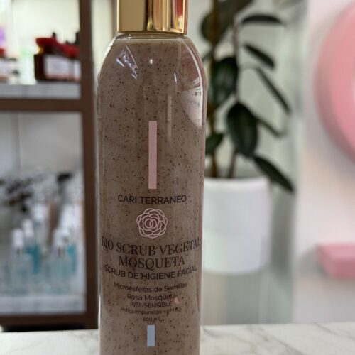 Bio Scrub Vegetal Mosqueta: exfoliante facial - Cari Terraneo
