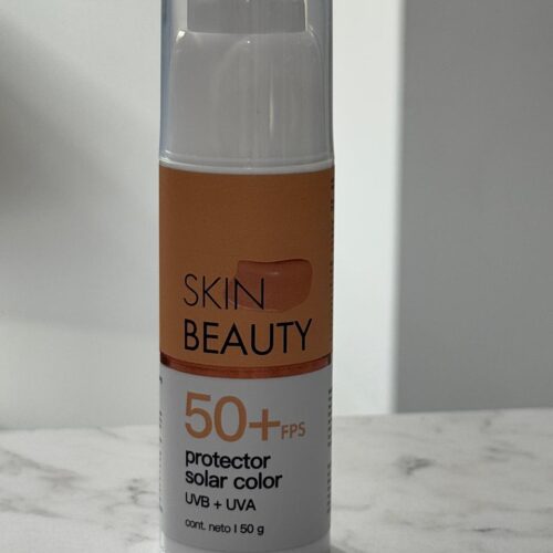 Protector solar con color - Skin Beauty